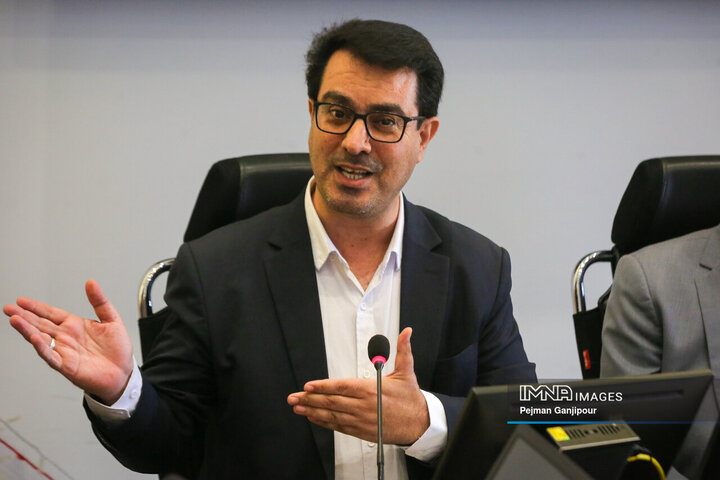 آیین تکریم و معارفه اداره کل سرمایه انسانی، اداره کل بازرسی و اداره کل حسابرسی شهرداری اصفهان