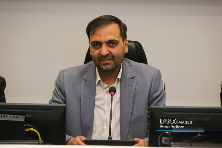 آیین تکریم و معارفه اداره کل سرمایه انسانی، اداره کل بازرسی و اداره کل حسابرسی شهرداری اصفهان