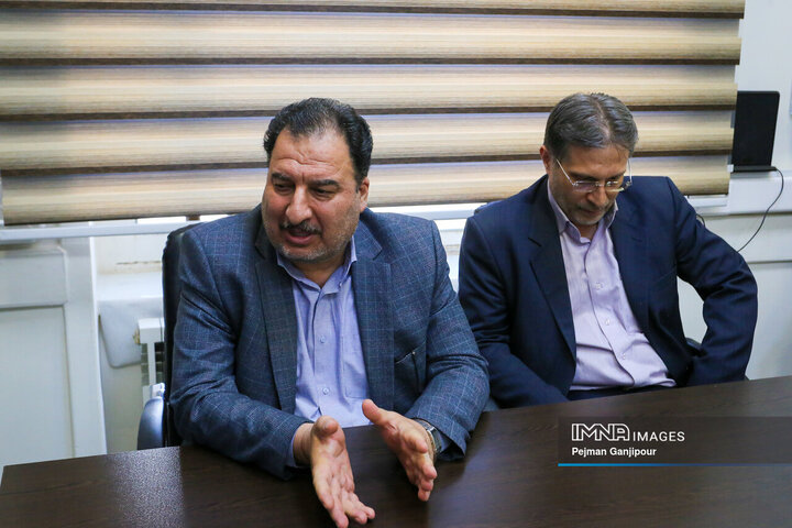 آیین تکریم و معارفه اداره کل سرمایه انسانی، اداره کل بازرسی و اداره کل حسابرسی شهرداری اصفهان