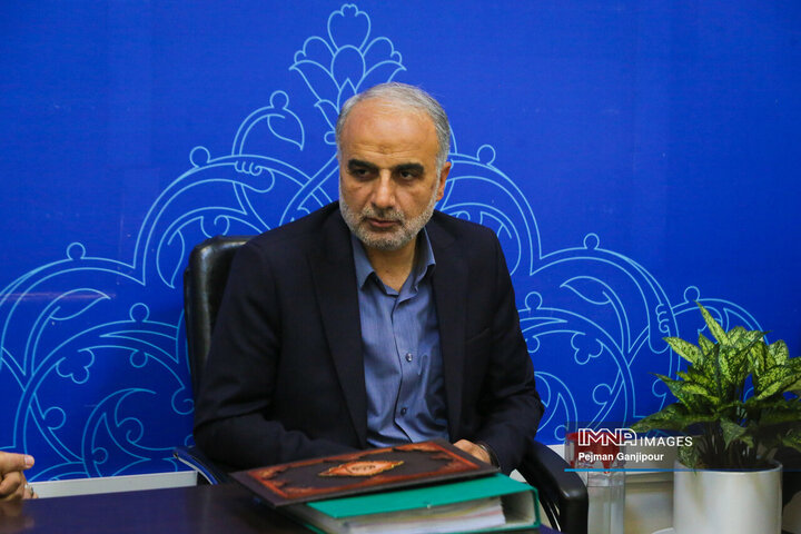 آیین تکریم و معارفه اداره کل سرمایه انسانی، اداره کل بازرسی و اداره کل حسابرسی شهرداری اصفهان