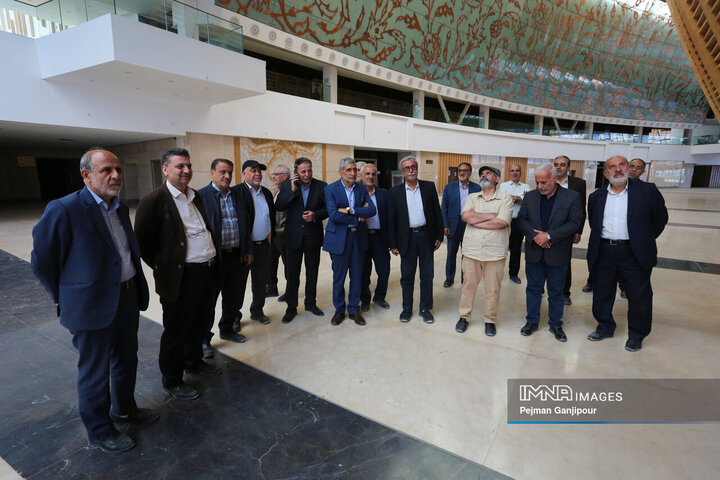 پروژه‌های شهری اصفهان با ابعاد جهانی در حال اجرا است/ پروژه‌های ملی، بودجه ملی می‌خواهد