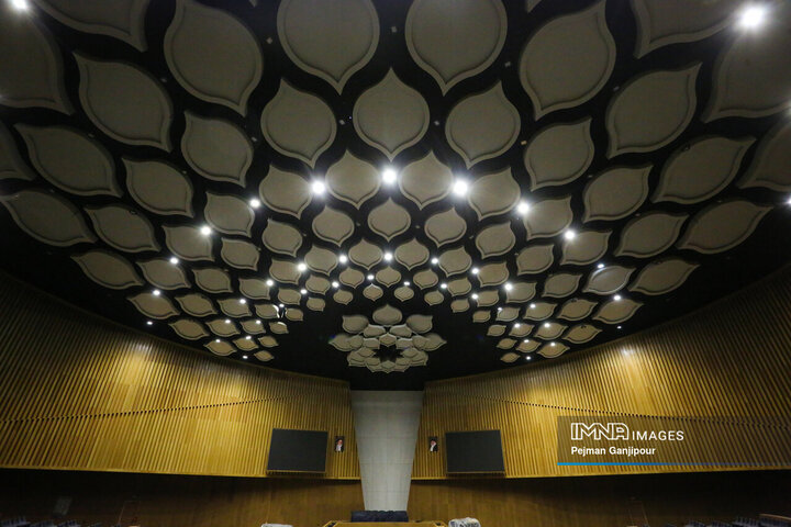 ظرفیت‌های بین‌المللی اصفهان با بهره‌برداری از سالن اجلاس شکوفا می‌شود