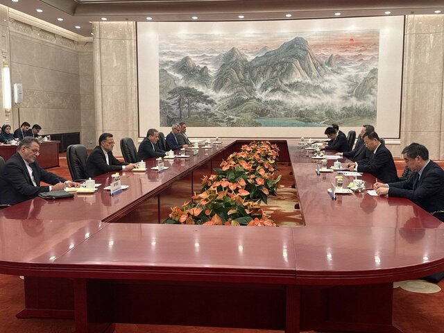 عراقچی، مقام ارشد چین را در جریان روند مذاکرات ایران و آمریکا قرار داد