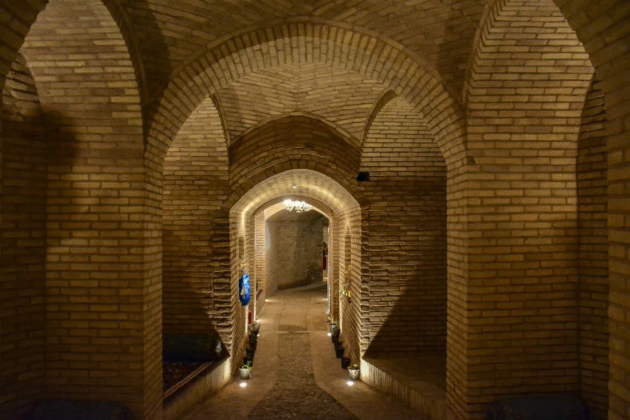 سفری به ژرفای معماری آبانبارهای یزد/ خنکای تاریخ در دل کویر