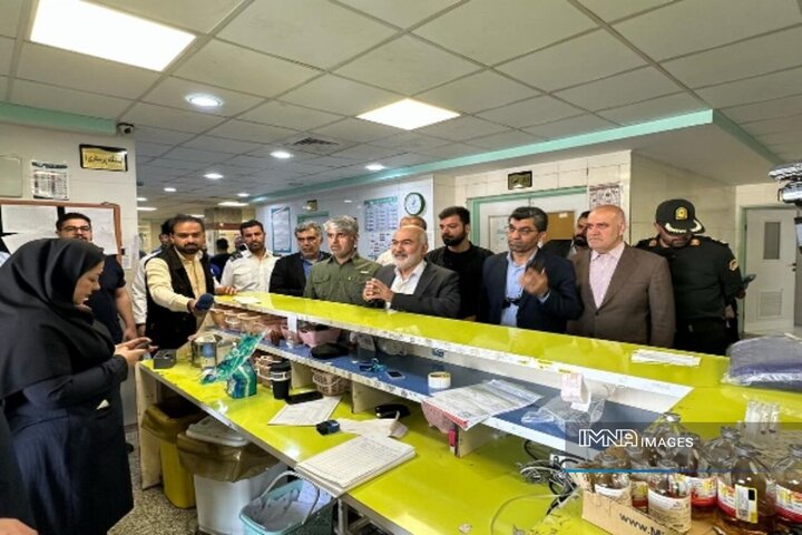 دستور استاندار خوزستان برای تأمین داروهای مورد نیاز در بیمارستان شهید طباطبائی باغملک