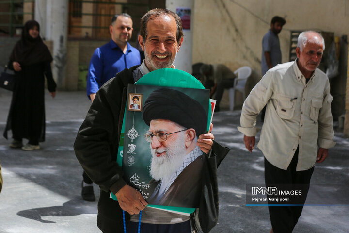 راهپیمایی مردم اصفهان در حمایت از مردم مظلوم غزه