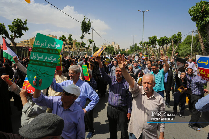 راهپیمایی مردم اصفهان در حمایت از مردم مظلوم غزه