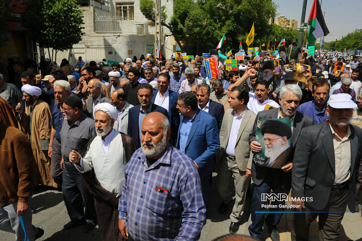 راهپیمایی مردم اصفهان در حمایت از مردم مظلوم غزه
