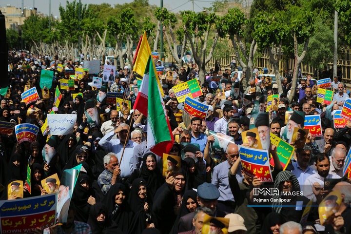 راهپیمایی مردم اصفهان در حمایت از مردم مظلوم غزه