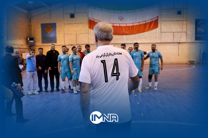 فیلم| پزشکیان با پیراهن شماره ۱۴ به میدان رفت