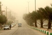 وزش باد شدید و گردوخاک در جنوب غرب و شرق کشور / بارش باران در ۵ استان