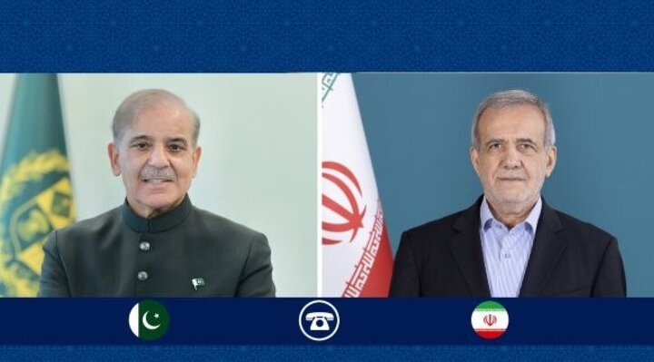  پزشکیان در گفت‌وگو با نخست وزیر پاکستان بر لزوم همکاری برای مقابله با تروریسم تاکید کرد