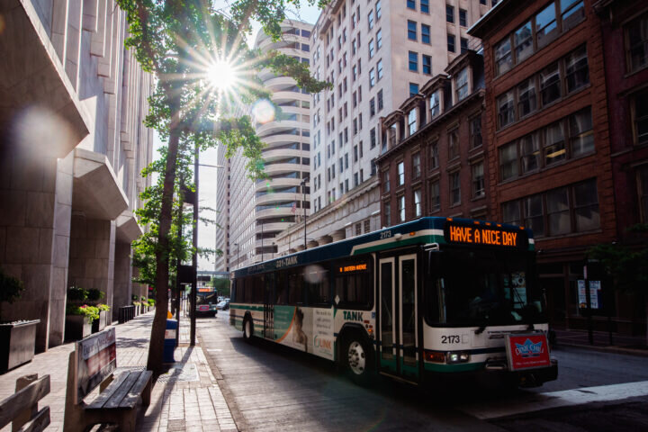 پاداش برای مسافران حملونقل عمومی در آمریکا