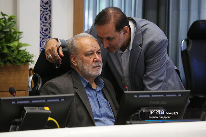 جلسه علنی شورای شهر اصفهان