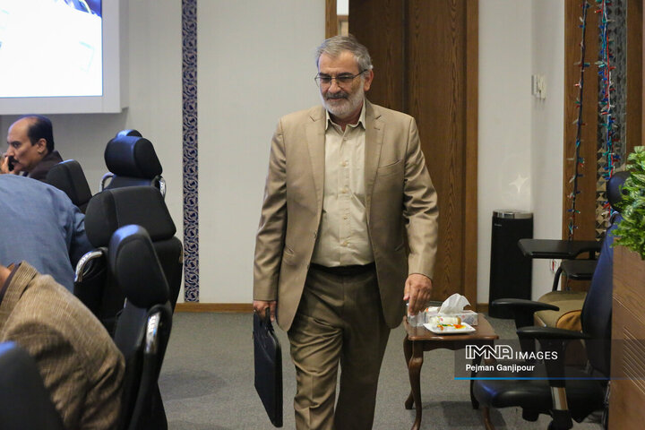 جلسه علنی شورای شهر اصفهان