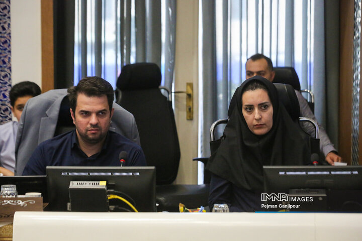 جلسه علنی شورای شهر اصفهان