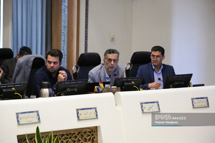 جلسه علنی شورای شهر اصفهان