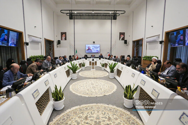 جلسه علنی شورای شهر اصفهان