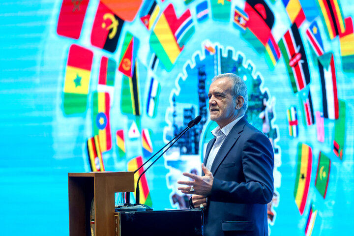 آماده گسترش روابط با آفریقا در همه زمینه‌ها هستیم