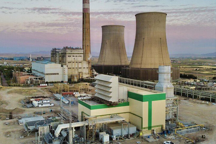ورود ۵۱ واحد نیروگاهی با ظرفیت ۱۵۰۰ مگاوات به شبکه سراسری برق