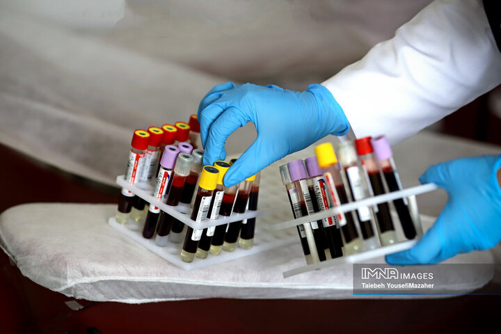 اهدای خون مردم همدان به حادثه‌دیدگان بندر شهید رجایی