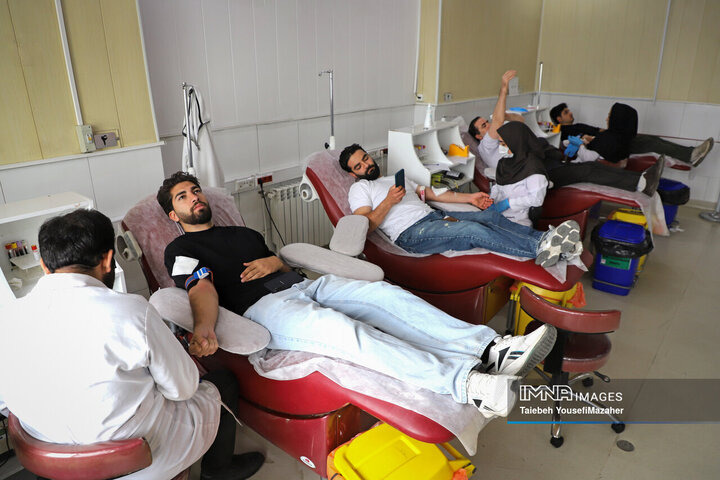 آمادگی پایگاه‌های انتقال خون کرمانشاه برای پذیرش شهروندان