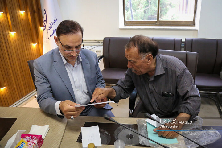 کمیته نظارتی شورای شهر اصفهان در شهرداری منطقه 4