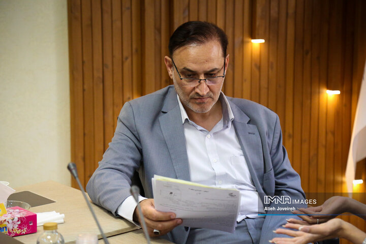 کمیته نظارتی شورای شهر اصفهان در شهرداری منطقه 4