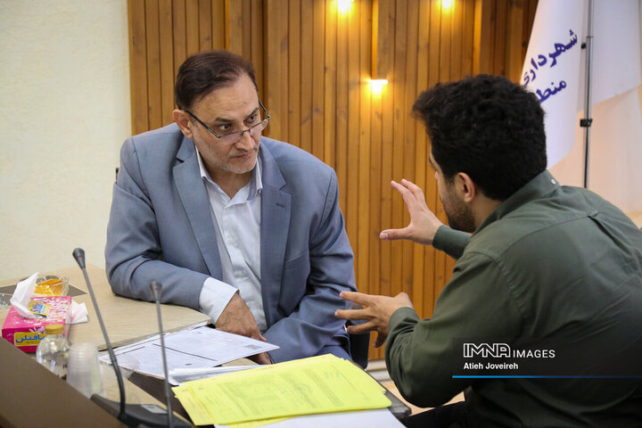 کمیته نظارتی شورای شهر اصفهان در شهرداری منطقه 4