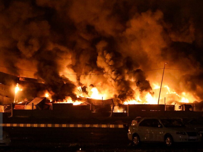 Iran Declares National Mourning After Deadly Explosion at Shahid Rajaei Port