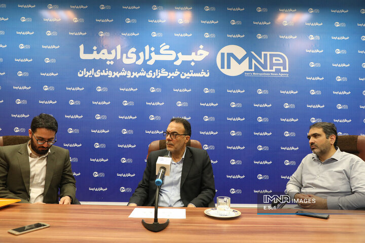 حضور نماینده مردم اراک در مجلس در دفتر نمایندگی خبرگزاری ایمنا در استان مرکزی