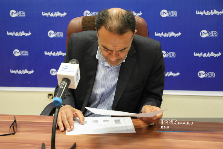 حضور نماینده مردم اراک در مجلس در دفتر نمایندگی خبرگزاری ایمنا در استان مرکزی