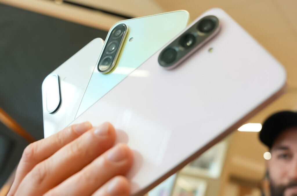 مقایسه کامل گوشیهای گلکسی A55، A56 و A36 سامسونگ + قیمت؛ عکس