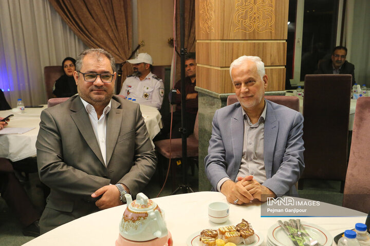 آیین تجلیل از خادمان ستاد سفر شهر اصفهان