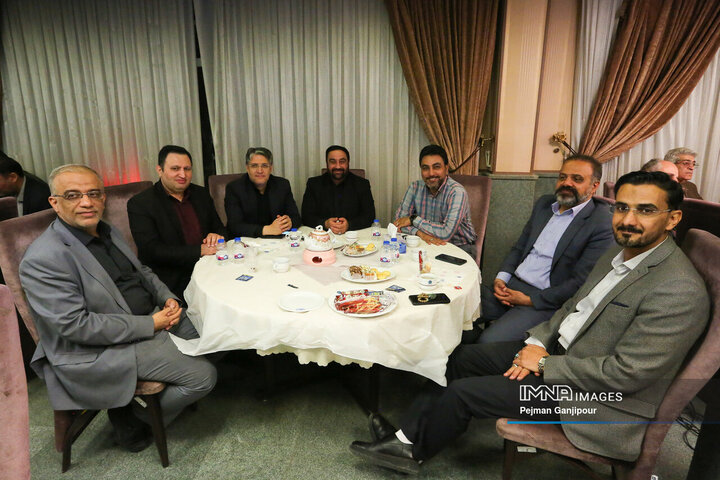 آیین تجلیل از خادمان ستاد سفر شهر اصفهان