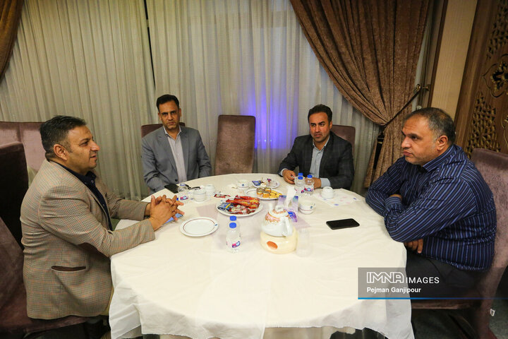 آیین تجلیل از خادمان ستاد سفر شهر اصفهان