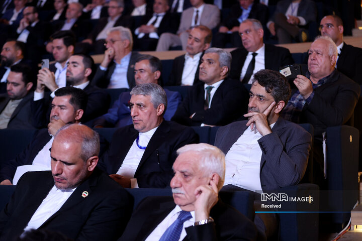 نشست با تجار و بازرگانان ایران و آذربایجان