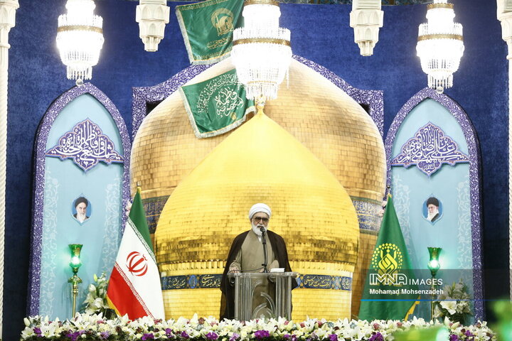 مراسم روز میلاد حضرت فاطمه معصومه(س) و آغاز دهه کرامت در قم