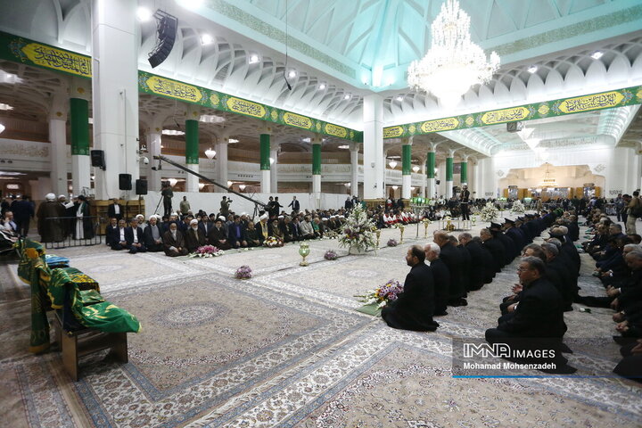 مراسم روز میلاد حضرت فاطمه معصومه(س) و آغاز دهه کرامت در قم