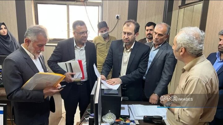 با استفاده‌کنندگان سلاح غیرمجاز برخود قاطع و قانونی شود