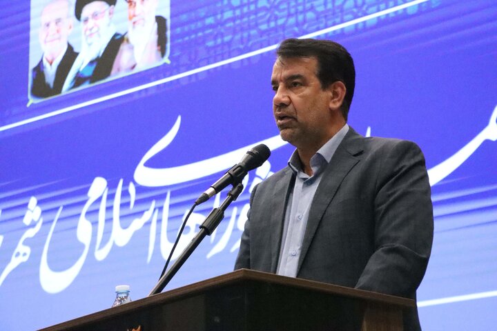 لزوم تعیین چشم‌انداز شوراها بر مبنای سند توسعه «کرمان برفراز»