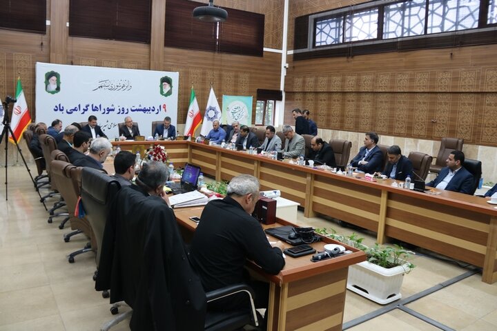 شورا باید از خودمحوری پرهیز کند