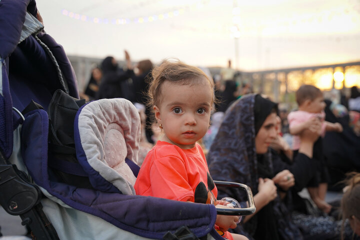جشن روز دختر در حرم زینبیه اصفهان