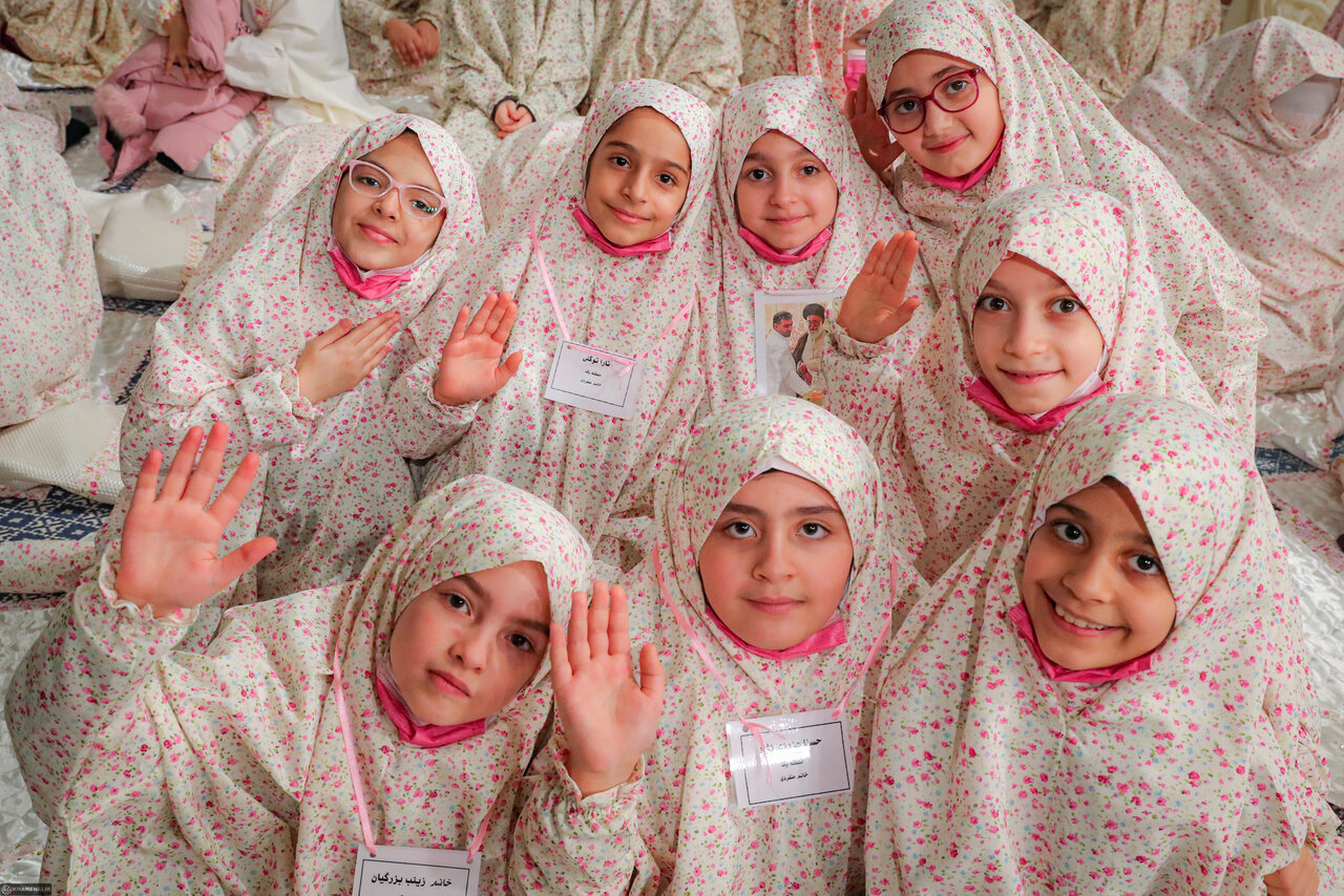 پرِ پروازِ دخترانه در سپهر تمدنسازی