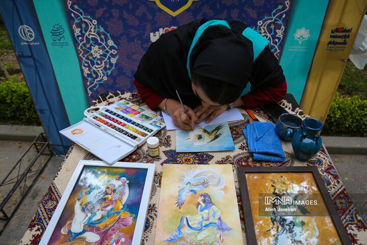 ویژه برنامه هفته اصفهان در گذر فرهنگی چهارباغ