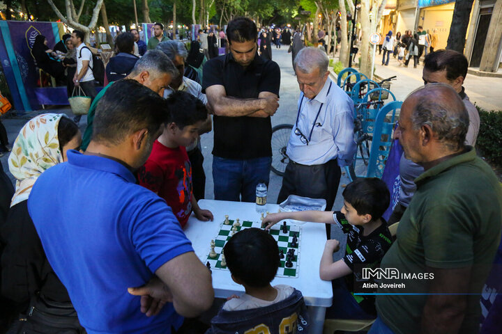 ویژه برنامه هفته اصفهان در گذر فرهنگی چهارباغ