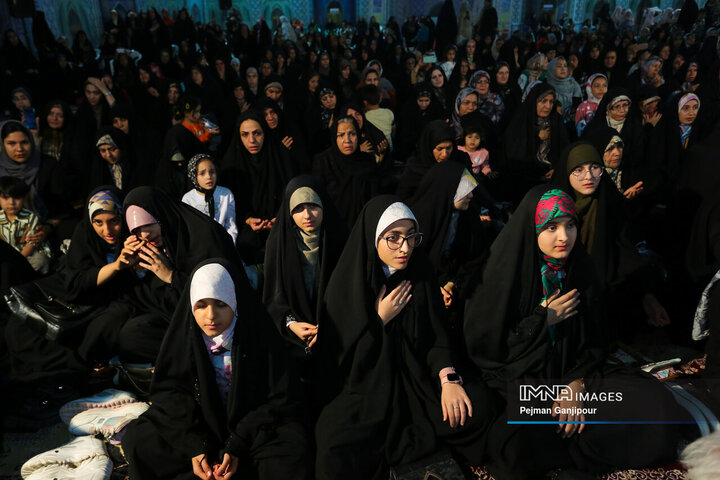 ویژه برنامه «قرار عاشقی با امام هشتم»