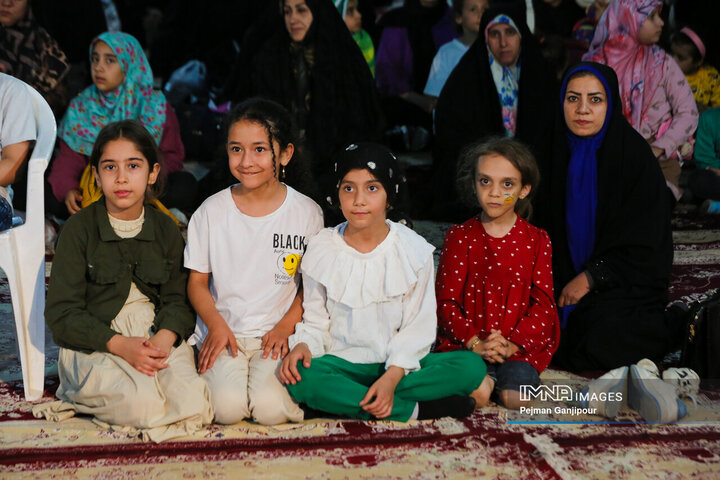 ویژه برنامه «قرار عاشقی با امام هشتم»