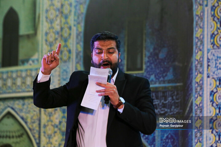 ویژه برنامه «قرار عاشقی با امام هشتم»