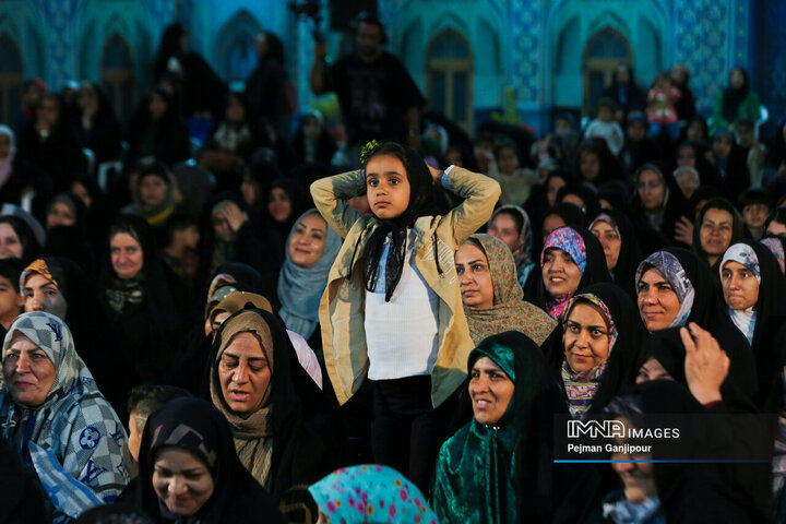 ویژه برنامه «قرار عاشقی با امام هشتم»